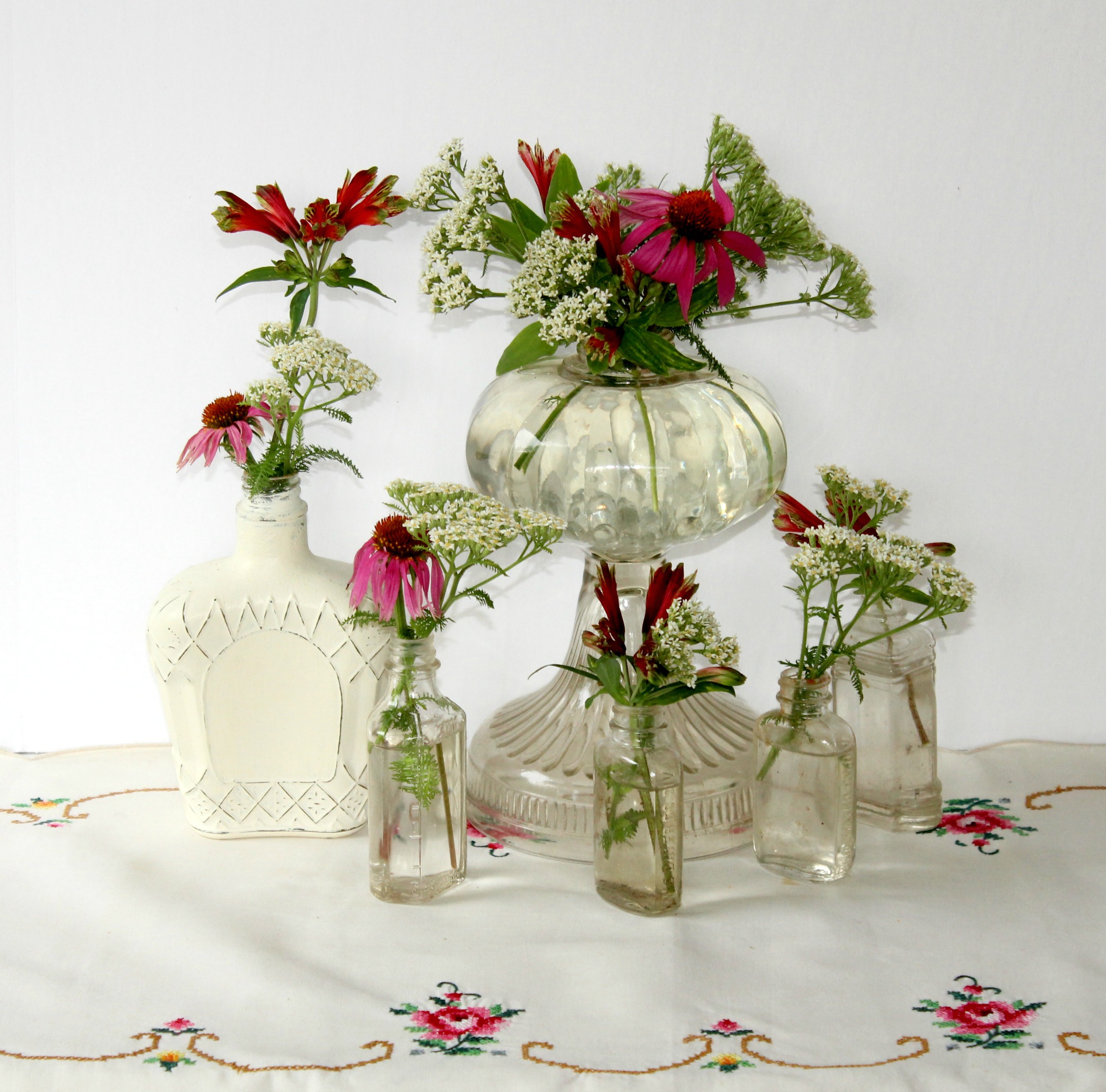 7 ways with wildflowers in vintage vases