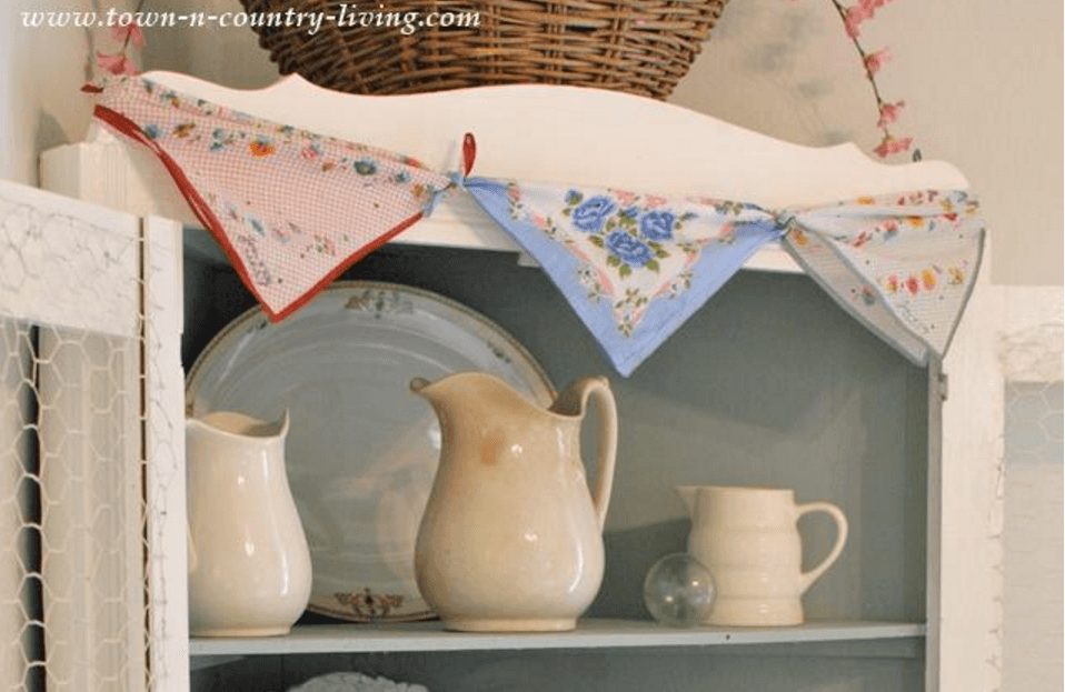 5 clever ways to display vintage hankies