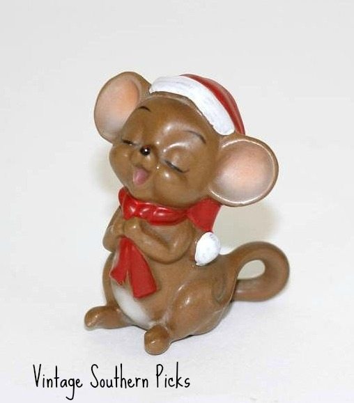 unmarked-josefs-mouse-figurine