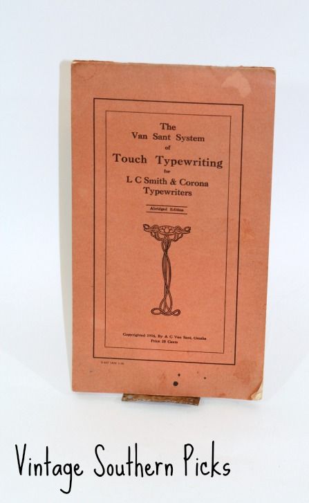 old-typewriter-pamphlet