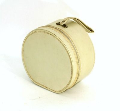 Round Train Case